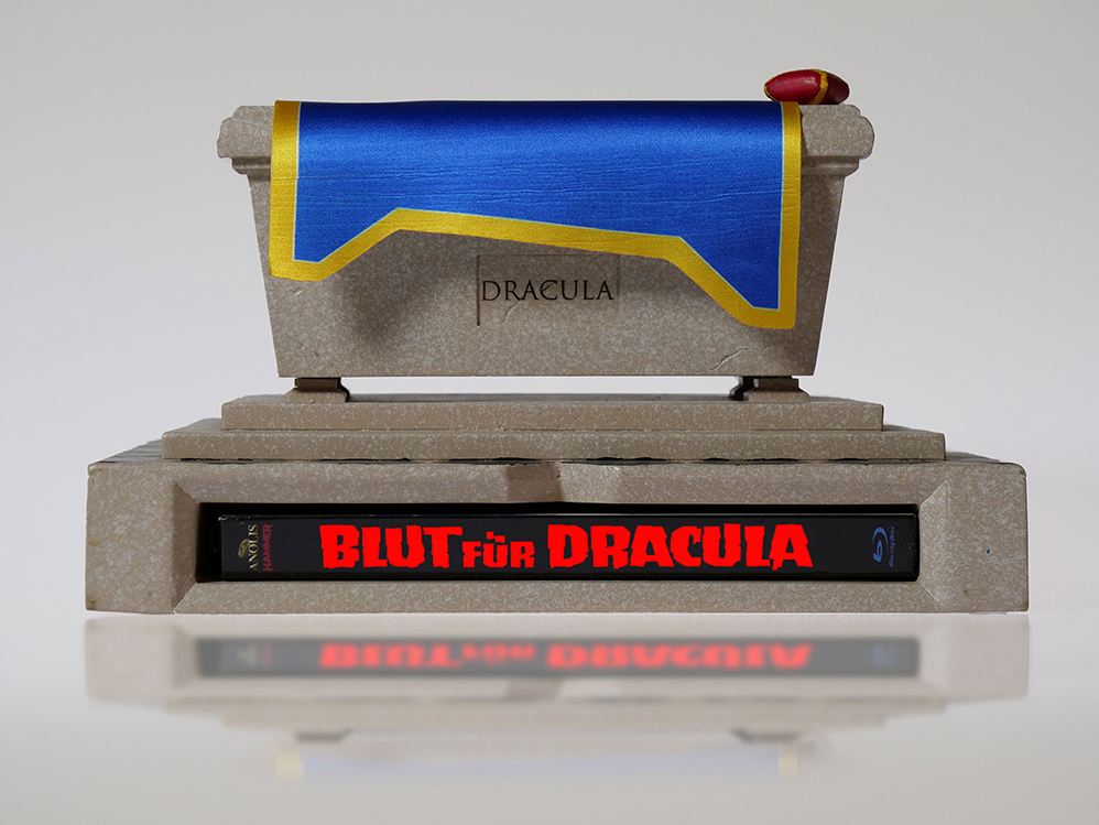 2020_01_19_Blut-Dracula_SargEdition02_web.jpg
